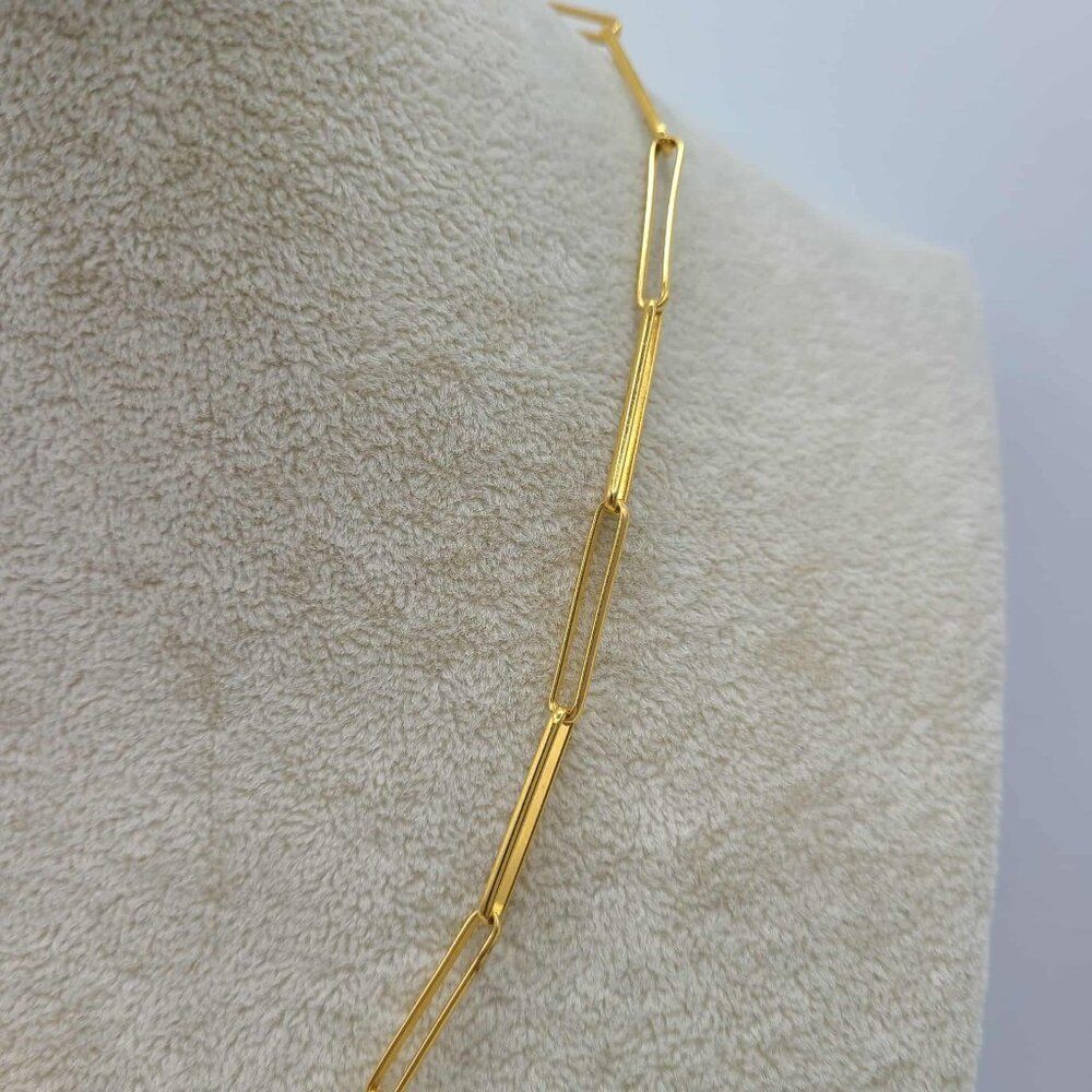 J Crew Gold Tone Delicate Gold Tone Paper Clip Necklace - Picture 4 of 9